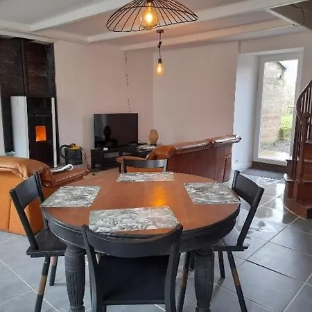 La Campagne De Bas Heugueville-sur-Sienne