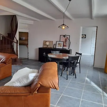 La Campagne De Bas Holiday home *