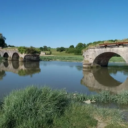 La Campagne De Bas Holiday home *